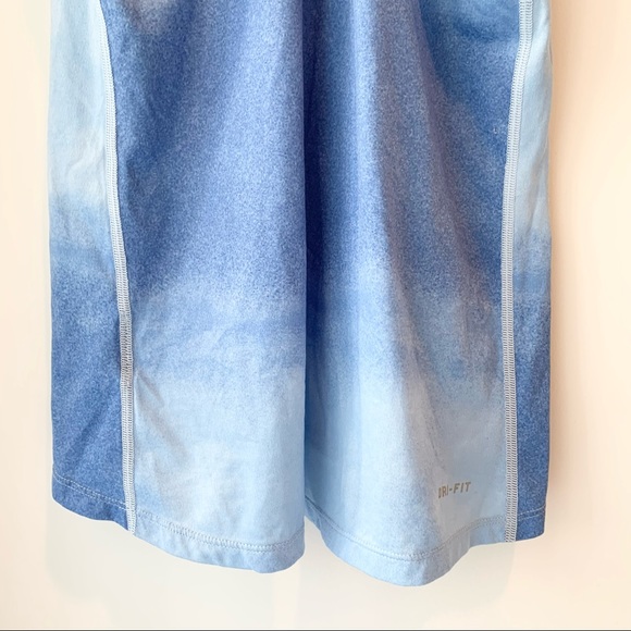 Nike Dri-Fit Running Tank Top - Picture 7 of 7